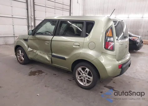2010 Kia Soul + из США, поврежденный, VIN KNDJT2A24A7180115